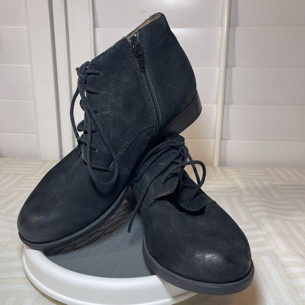 Vionic Mira Ankle Chukka Boots Lace Up Side Zip Size 7.5 Suede Black